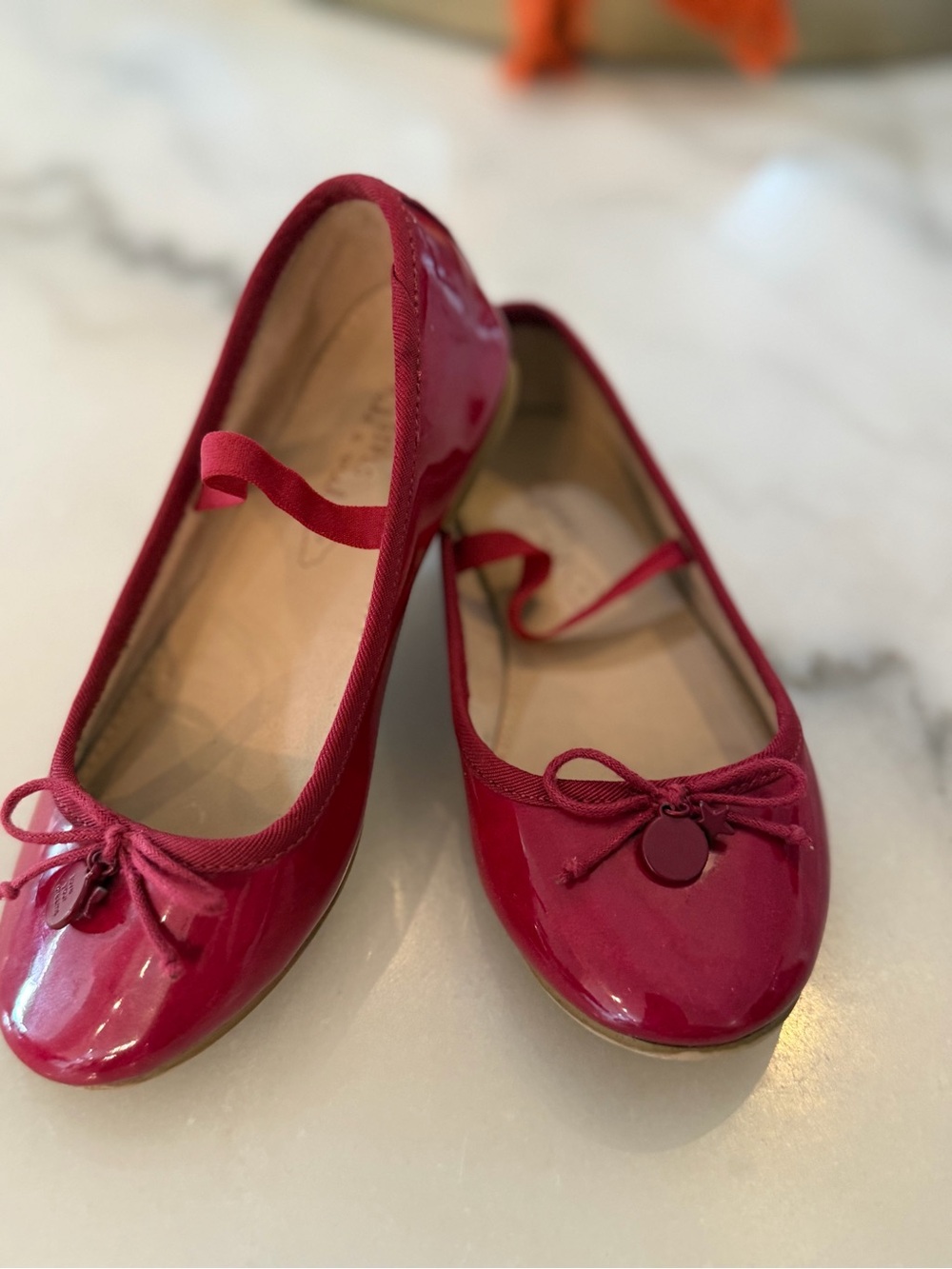 Zara Girls Patent Ballet Flats in Fuchsia with Bow